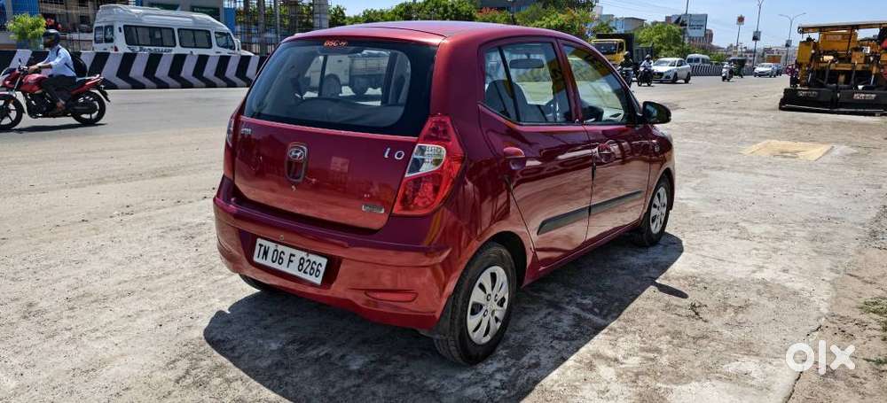 Hyundai I10 Sportz, 2012, Petrol