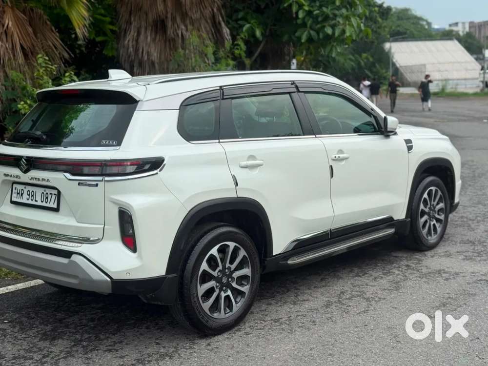 Maruti Suzuki Grand Vitara 1.5 Delta Smart Hybrid At, 2024, Petrol