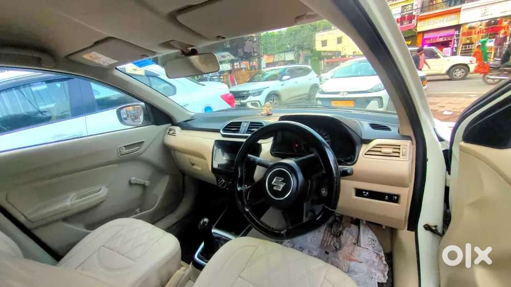 Maruti Suzuki Dzire 1.2 Vxi, 2024, Petrol