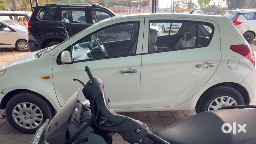 Hyundai I20 2012 Model, Diesel Car, Avilable For Sale In Anand