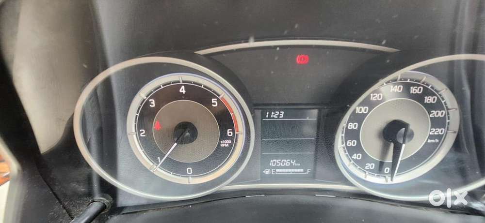 Maruti Suzuki Swift Dzire 2017 Diesel Well Maintained