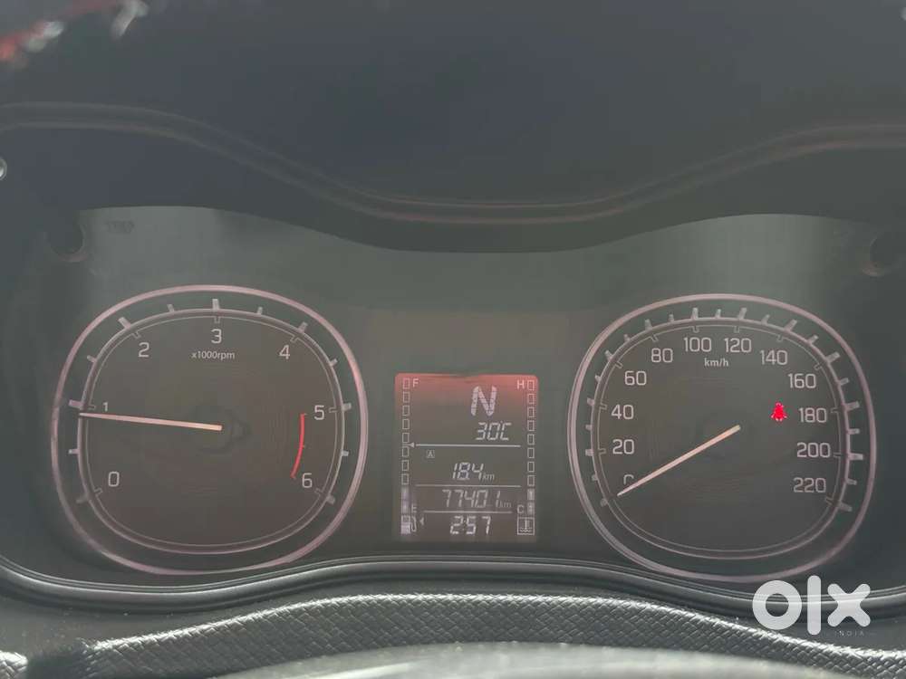 Maruti Suzuki Vitara Brezza Zdi Plus Dual Tone, 2018, Diesel