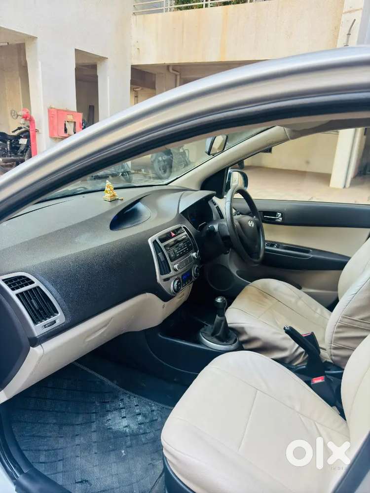 Hyundai I20 Magna O Petrol 2012 1st Owner Good Condition 245000 Negoti