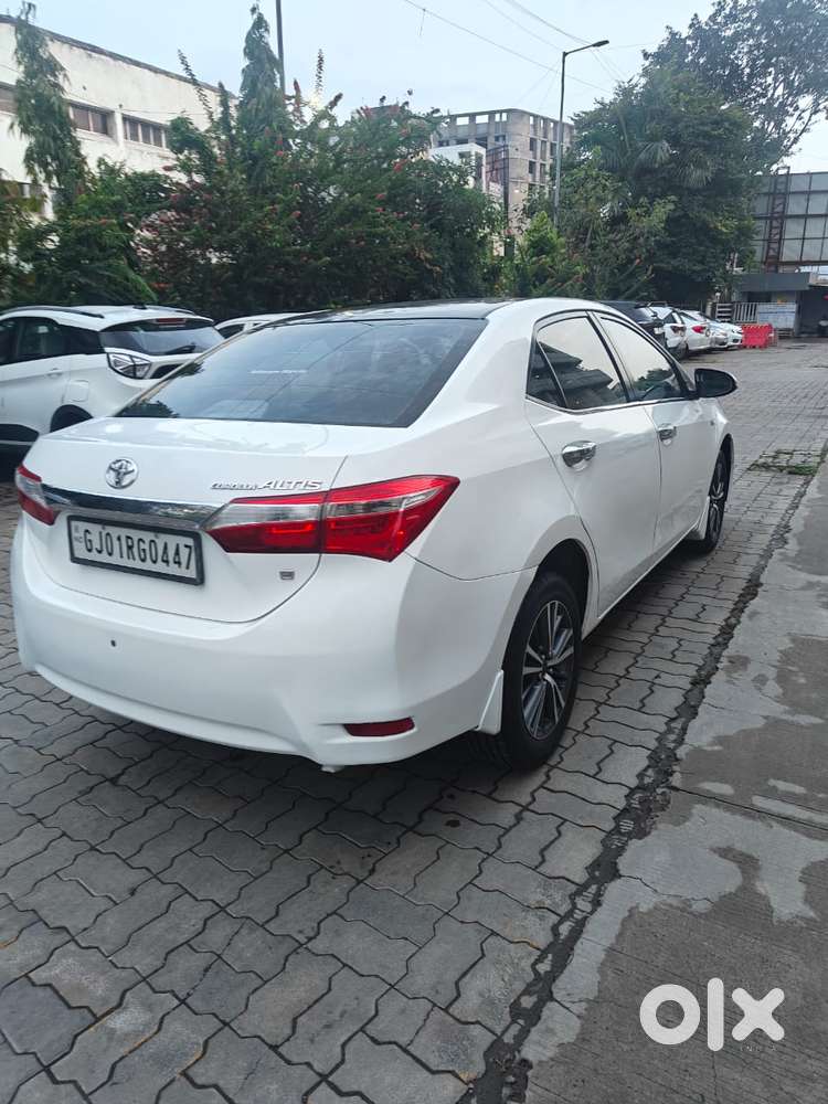 Toyota Corolla Altis 1.8 J, 2014, Cng & Hybrids