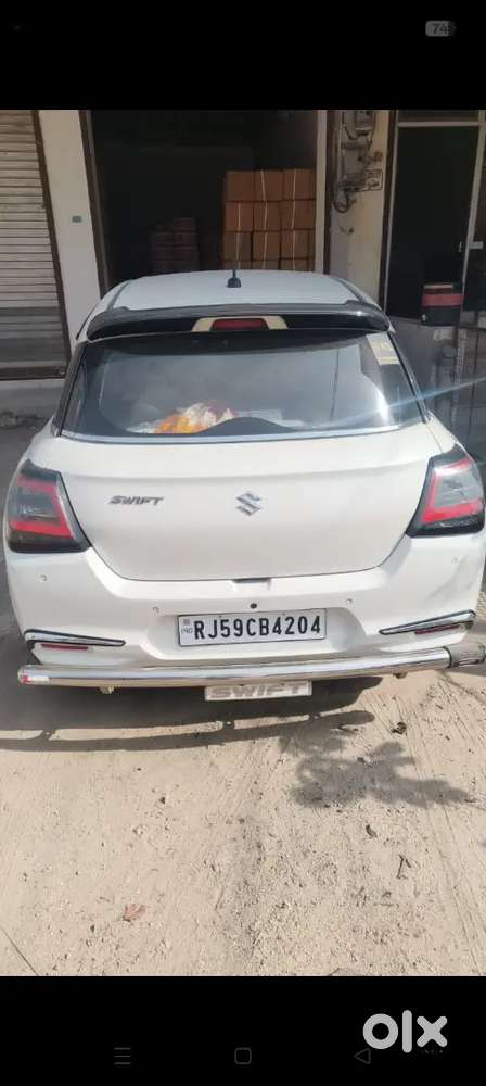 Maruti Suzuki Swift 2025 Petrol 18000 Km Driven