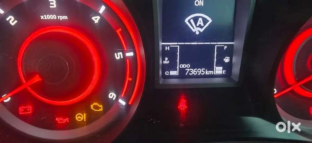 Mahindra Xuv300 Turbosport 2023 Diesel 73000 Km Driven Showroom Mainta