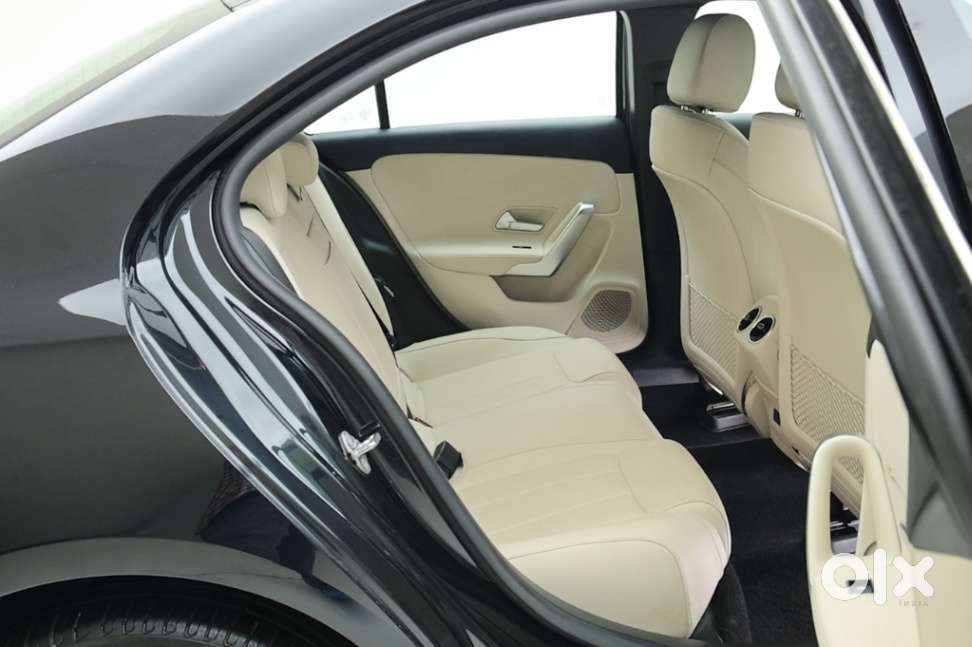 Mercedes-benz A-class Limousine 200, 2023, Petrol