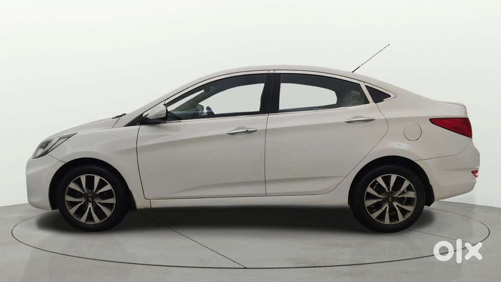 Hyundai Verna Fluidic 1.6 Crdi Sx Opt, 2013, Diesel