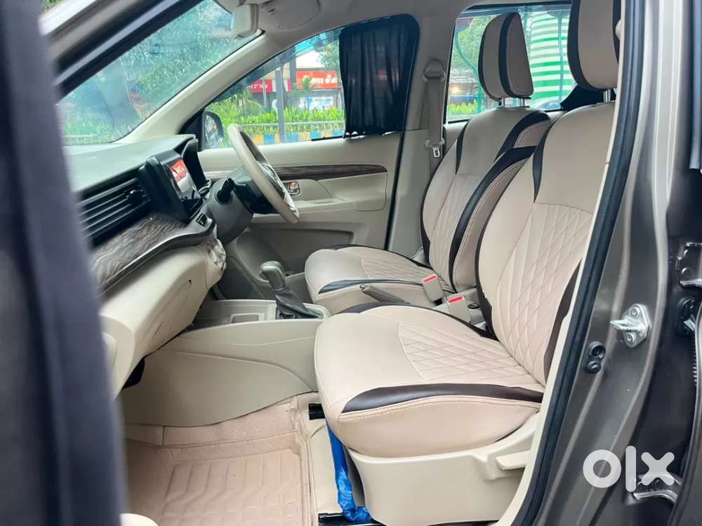 Maruti Suzuki Ertiga Vxi At, 2023, Petrol