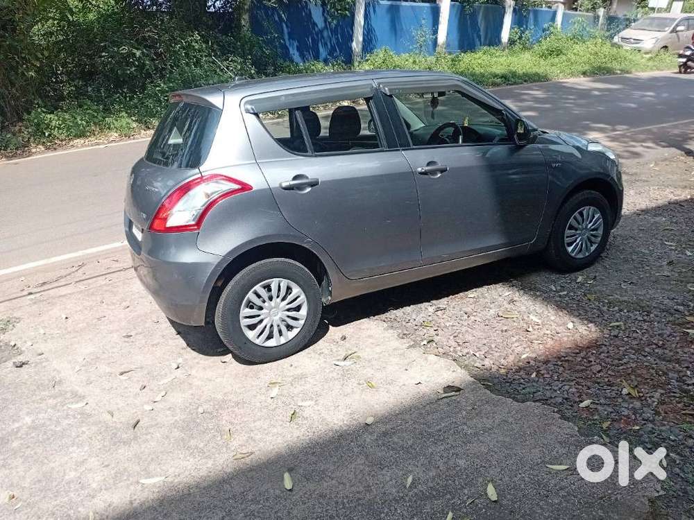 Maruti Suzuki Swift Vxi, 2016, Petrol