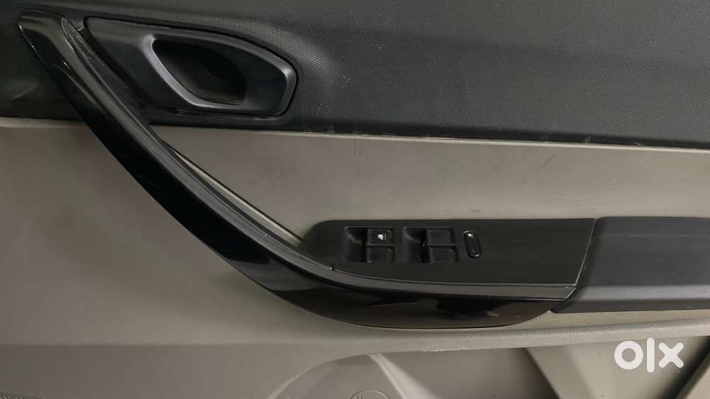 Tata Tiago 1.05 Revotorq Xt, 2018, Petrol
