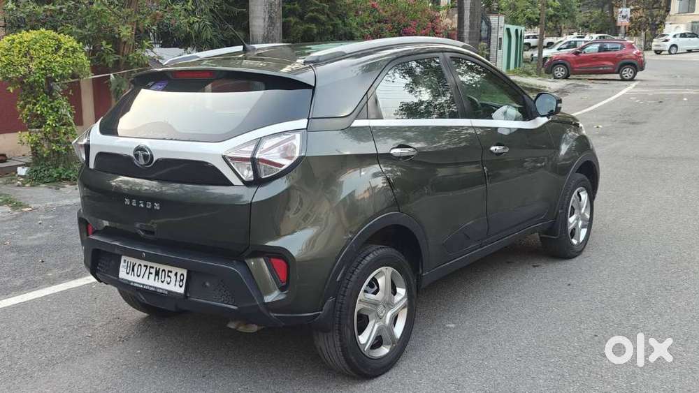 Tata Nexon 1.2 Revotron Xm (s), 2020, Petrol