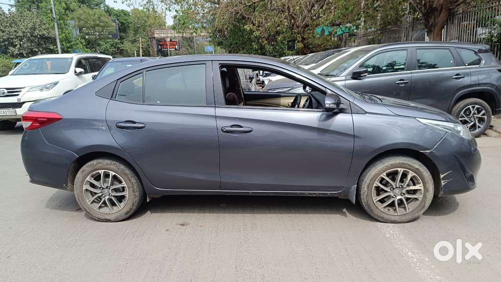 Toyota Yaris G Cvt, 2018, Petrol