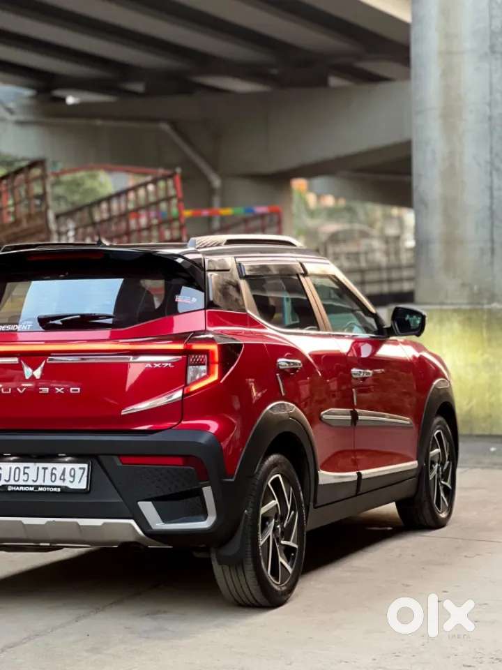 Mahindra Xuv 3xo Ax7 Diesel Mt, 2025, Diesel