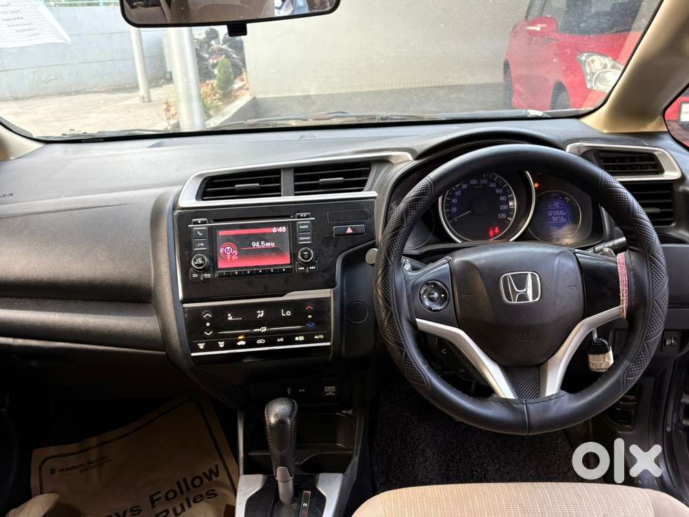 Honda Jazz V Cvt, 2016, Petrol