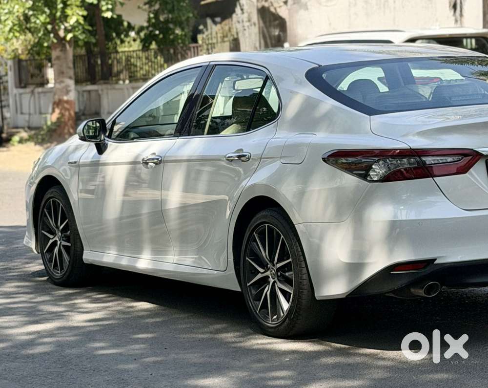 Toyota Camry [2019-ongoing] 2.5 Hybrid, 2024, Petrol