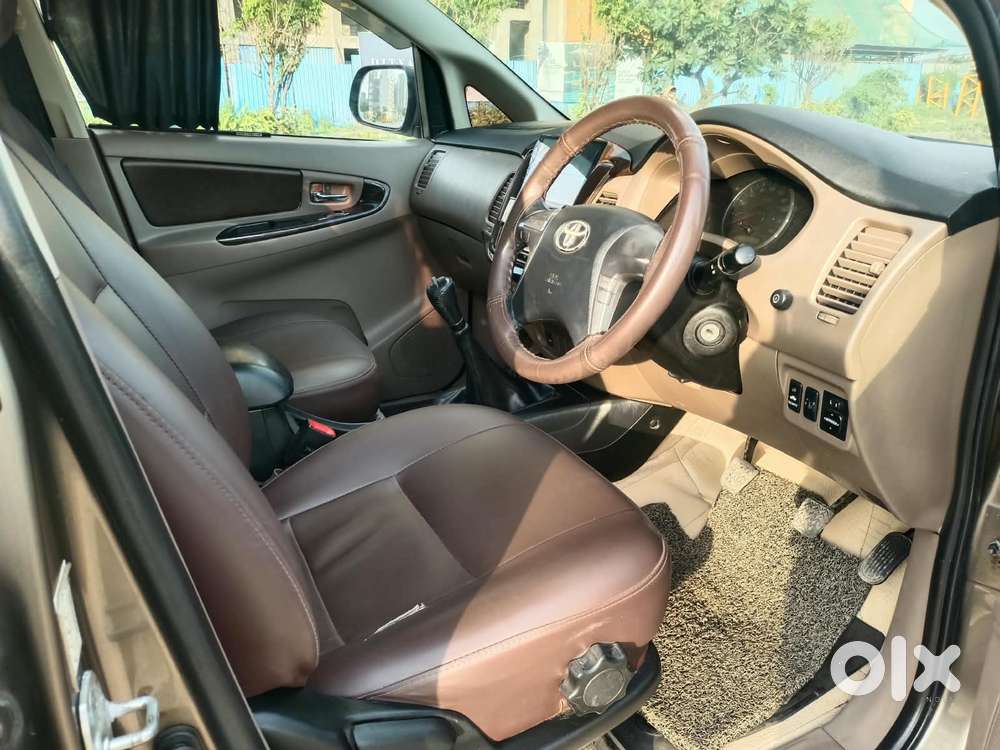 Toyota Innova 2.5 Vx 8 Str, 2015, Diesel