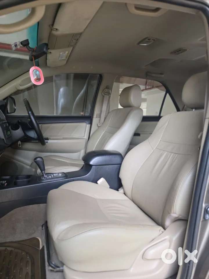 Toyota Fortuner 4x2 At, 2015, Diesel
