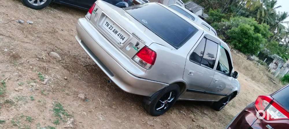 Maruti Suzuki Esteem 2006