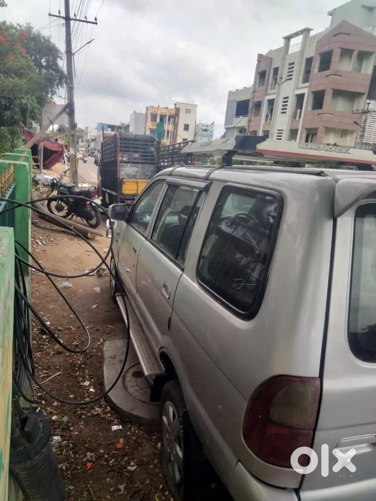 Chevrolet Tavera Neo 2014 Very Good Condition