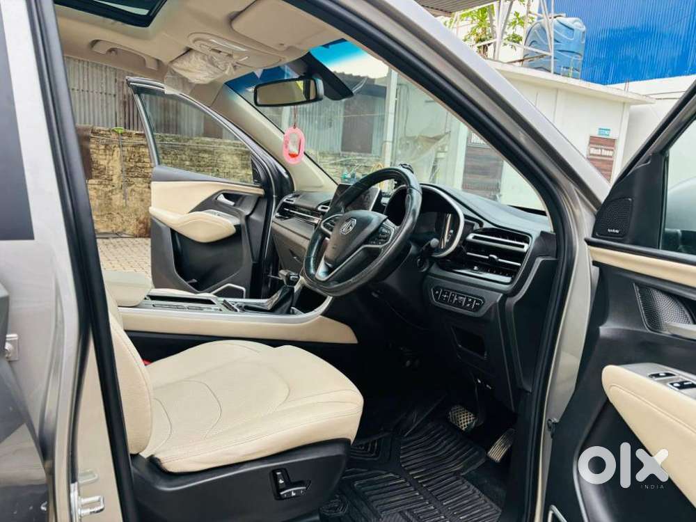 Mg Hector Sharp Pro 1.5 Turbo Cvt Dual Tone, 2023, Petrol