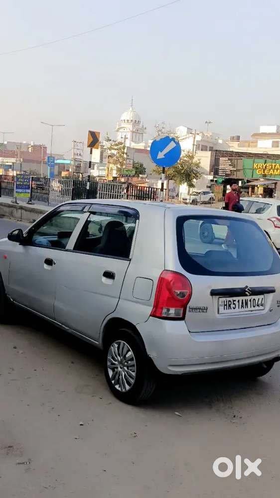 Alto K10 11 Model Cng Petrol Silver New Tyre