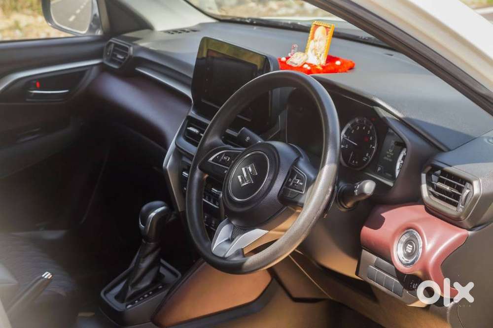 Maruti Suzuki Grand Vitara 1.5 Delta Smart Hybrid At, 2023, Petrol