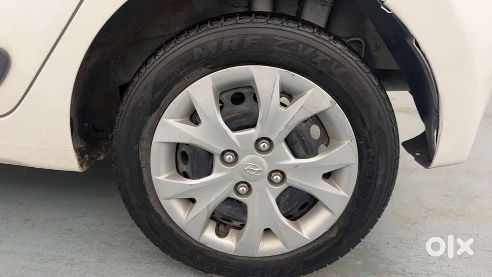 Hyundai Grand I10 1.2 Kappa Sportz, 2015, Petrol