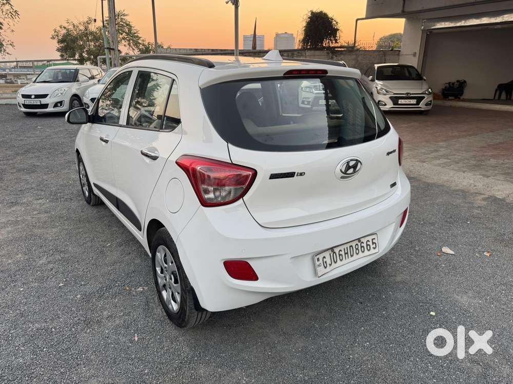 Hyundai Grand I10 Sportz O 1.2, 2014, Petrol