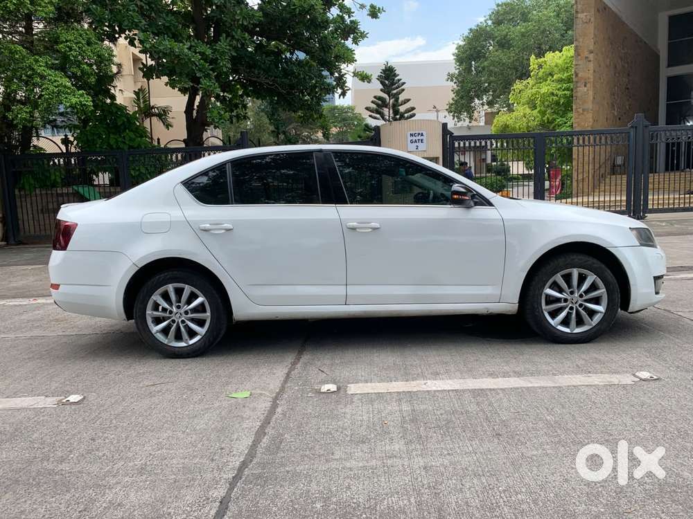 Skoda Octavia 1.8 Elegance Tsi At, 2015, Petrol