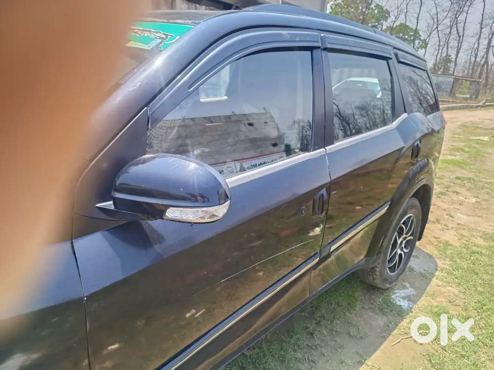 Xuv 500 2015 Very Good Condition Well Maintained