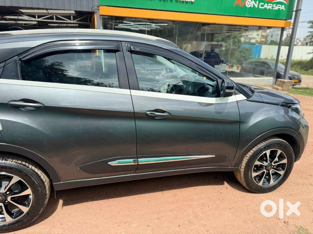 Tata Nexon Petrol 2021