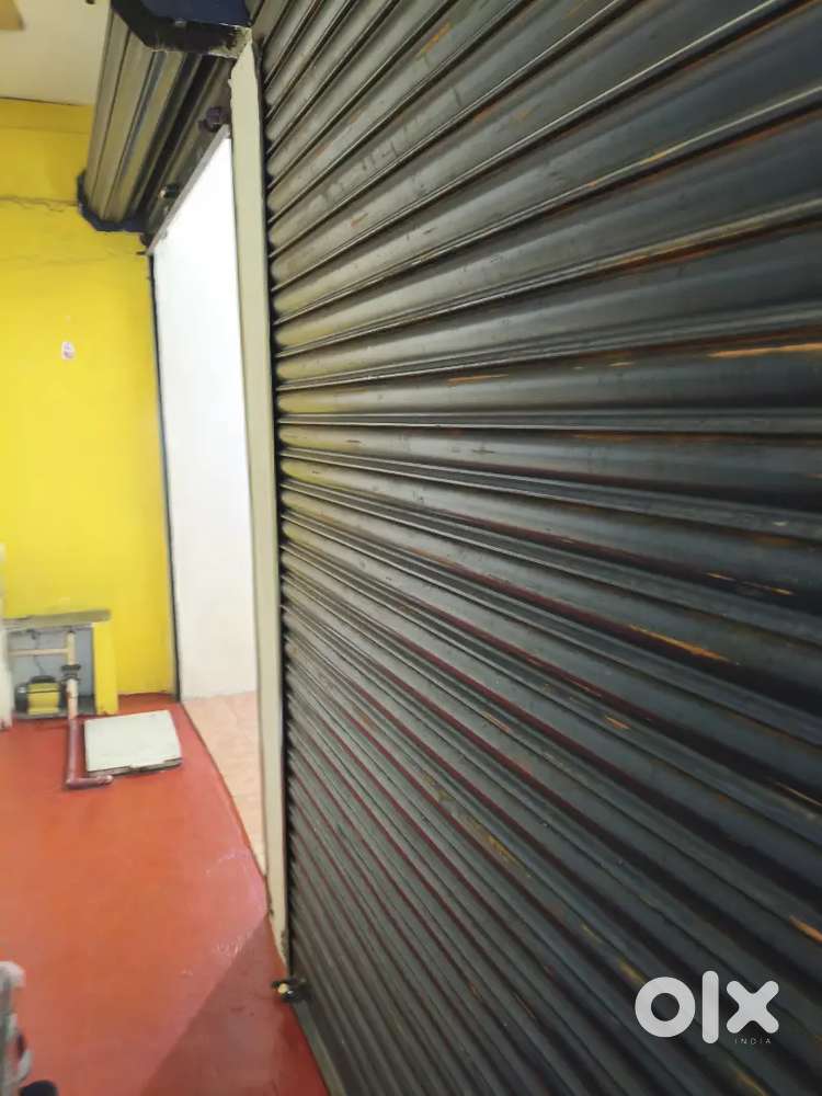 Shops for rent office purpose