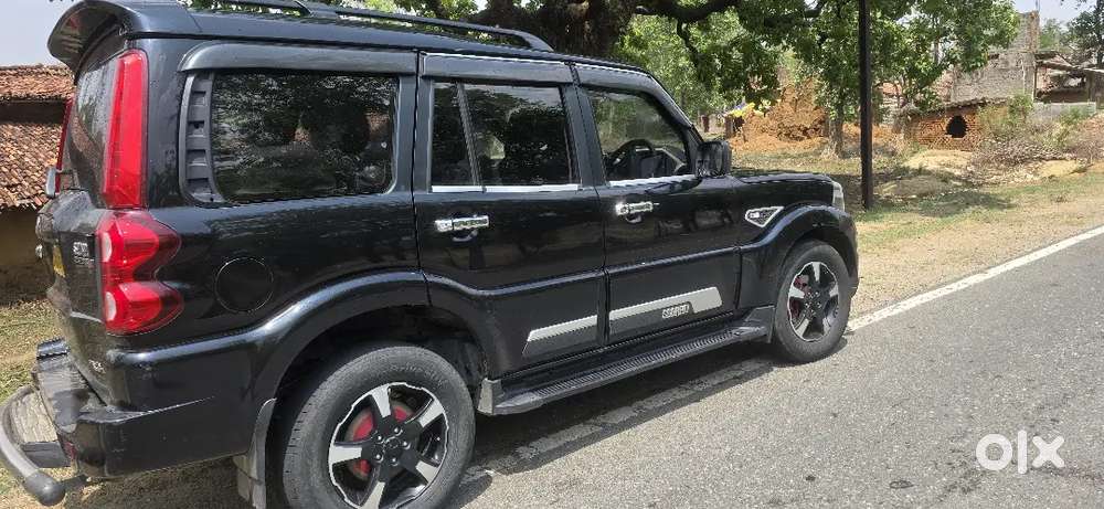 Mahindra Scorpio S11 2024