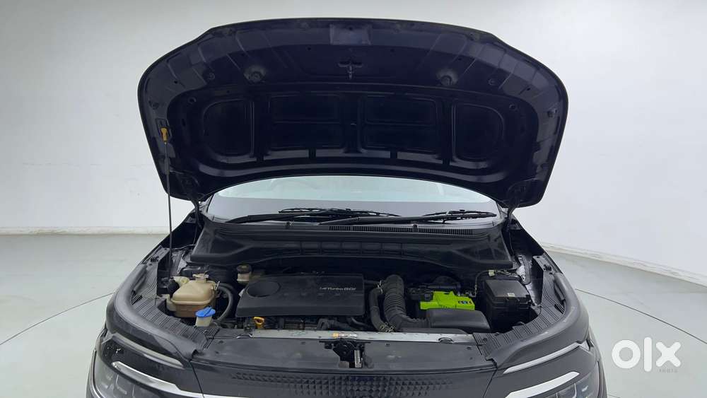 Kia Carens 1.4 Luxury Plus 6 Str, 2022, Petrol