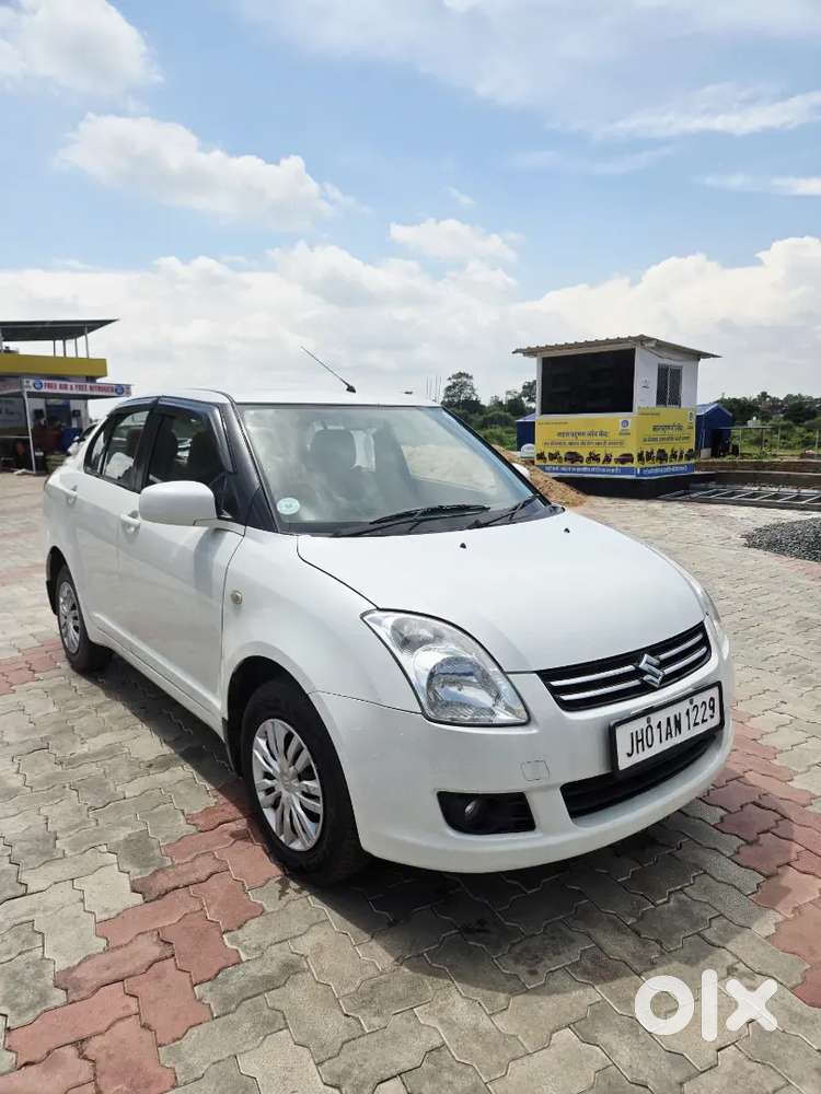 Maruti Suzuki Dzire 1.2 2011
