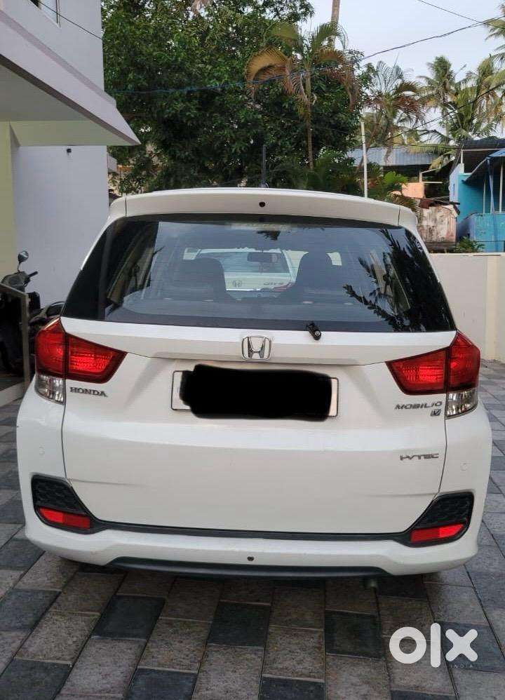 Honda Mobilio 2015 Petrol Well Maintained