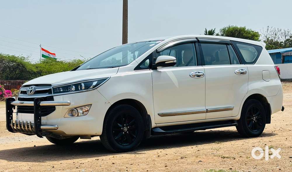 Toyota Innova Crysta 2.7 Vx Mt, 2017, Diesel
