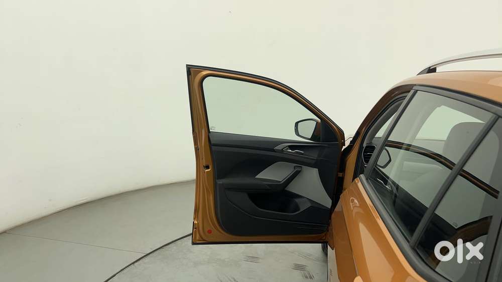 Skoda Kushaq Ambition 1.0l Tsi Mt, 2021, Petrol