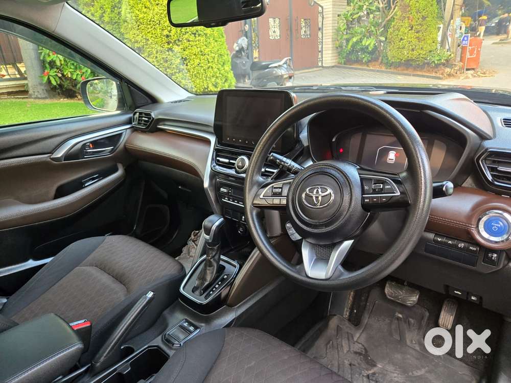 Toyota Urban Cruiser Hyryder 1.5 G Hybrid, 2023, Cng & Hybrids