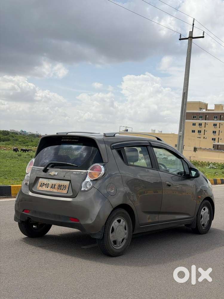 Chevrolet Beat Petrol 2012