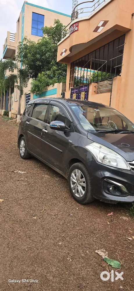 Maruti Suzuki Ertiga 2016 Diesel 110000 Km Driven