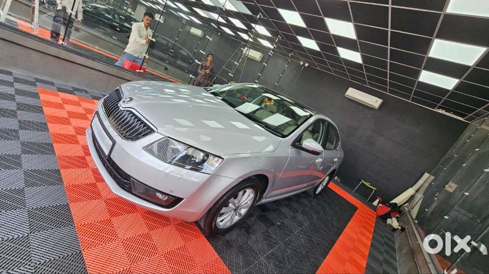 Skoda Octavia 2.0 Tdi At Wellmaintain And Mint Condition