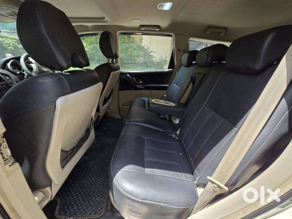 Mahindra Xuv500 2.2 W10 Sportz Edition At, 2016, Diesel