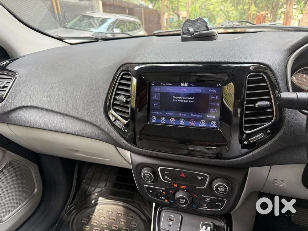 Jeep Compass 2017 Petrol Well Maintained