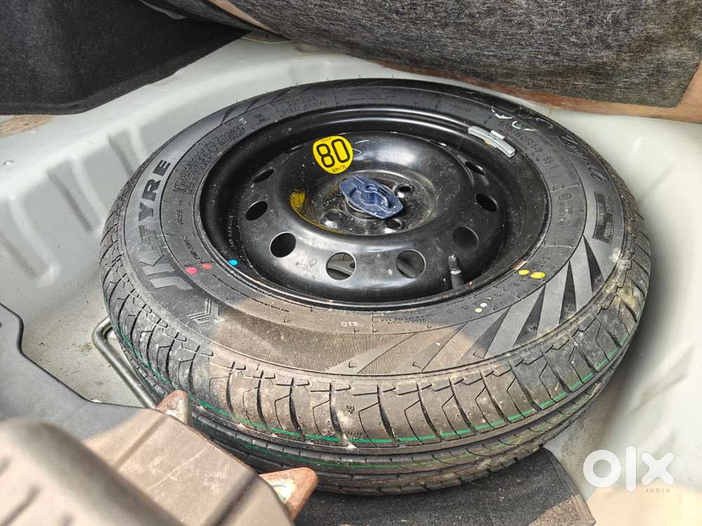 Maruti Suzuki Swift Dzire Amt Zxi Plus, 2023, Petrol