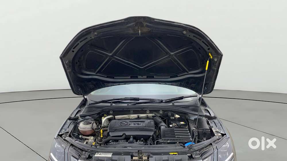 Skoda Octavia 1.8 Tsi At L K, 2018, Petrol