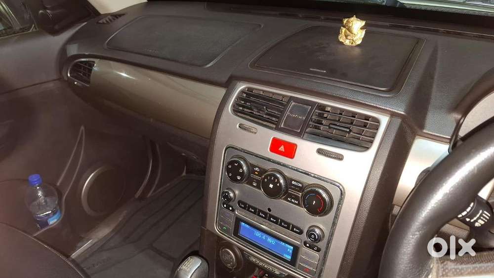 Tata Safari Storme Pearl White Colour In Very Good Condition