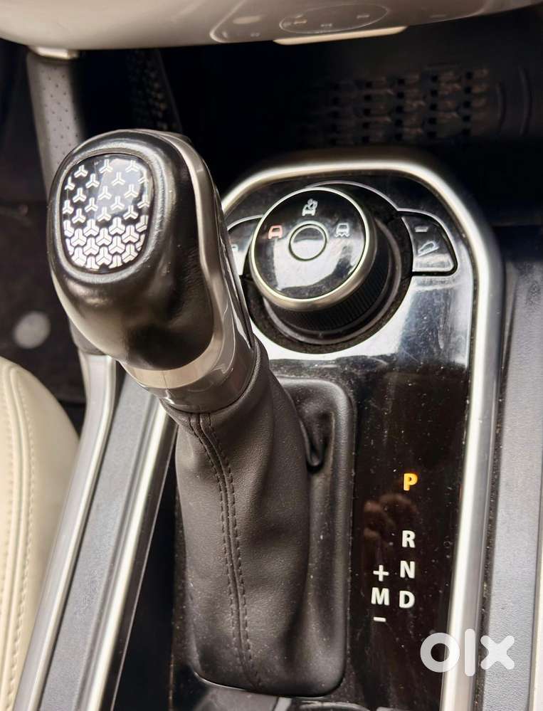 Tata Safari 2.0 Xza Plus 6 S Dark Edition, 2022, Diesel