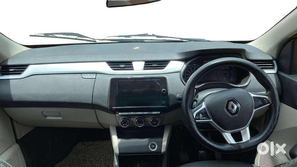Renault Triber Rxz, 2021, Petrol